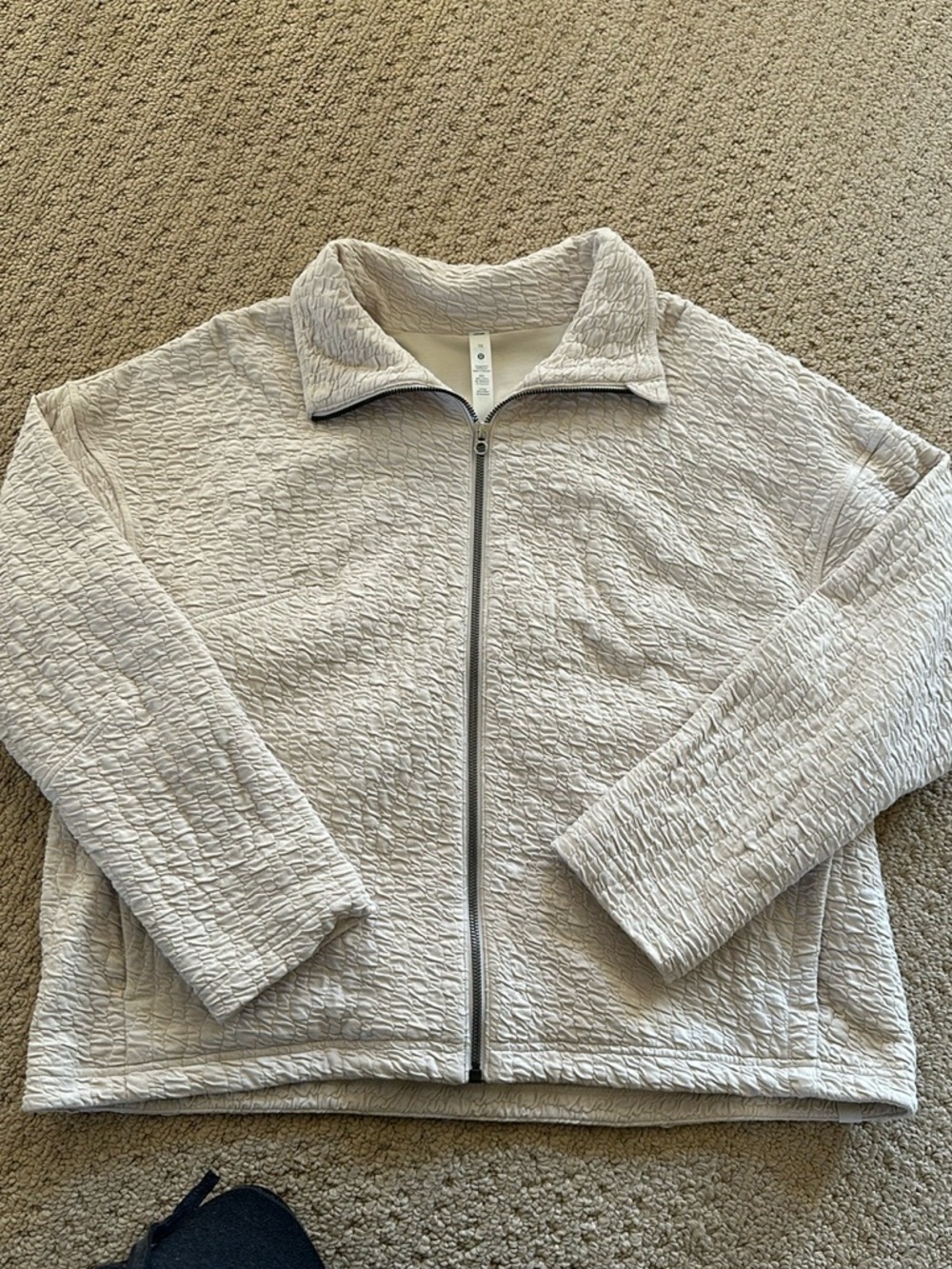Lululemon Rippled Jacket - Picture 2 of 5